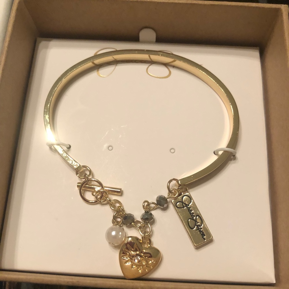 Jessica Simpson gold bracelet